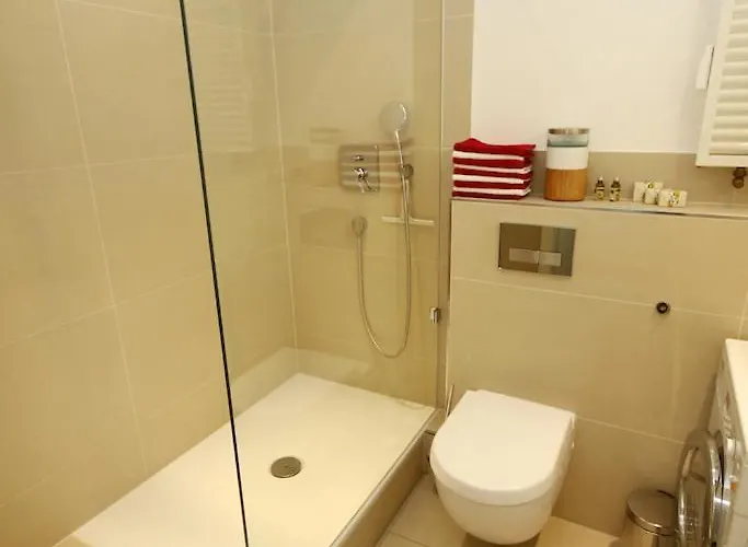 Apartment Moebliertes Im Herzen Von