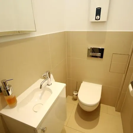 דירה Moebliertes Im Herzen Von