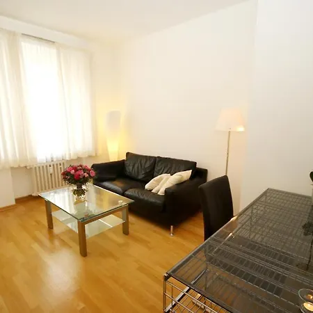 Moebliertes Im Herzen Von *